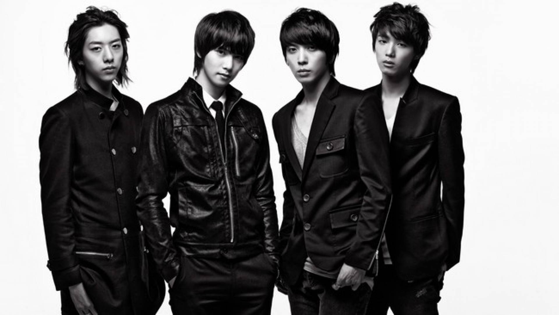 Новая мужская группа. CNBLUE. Снблуе корейская группа. CNBLUE корейский музыкальная группа. Корейские мальчиковые группы.