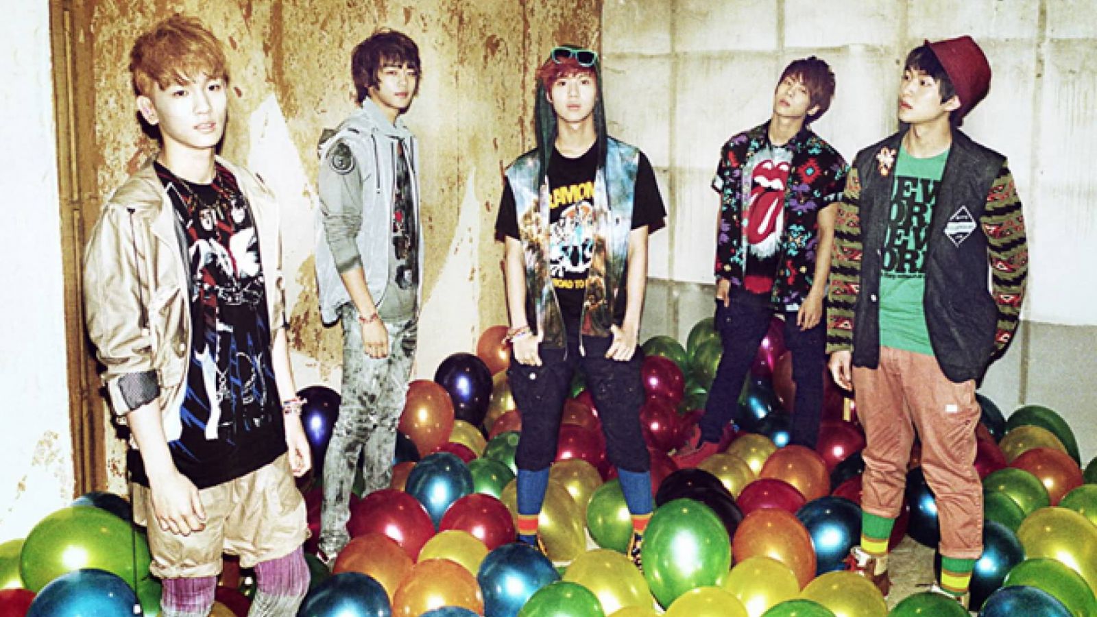 SHINee - Year Of Us © SM Entertainment