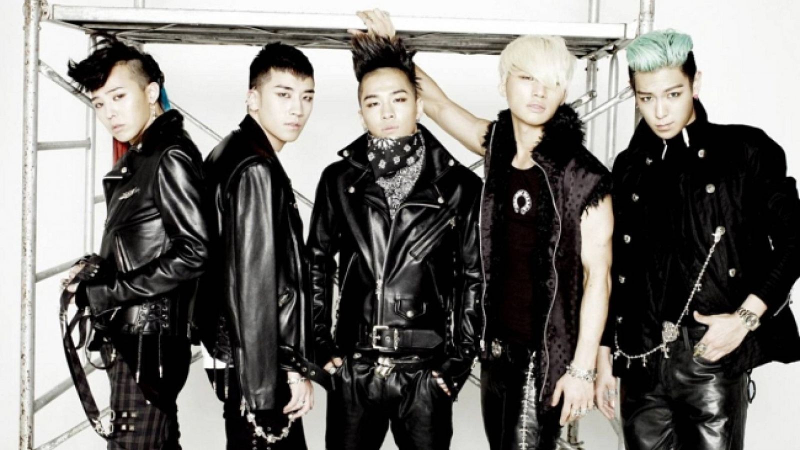 Le dernier repackage de BIGBANG, "STILL ALIVE" © YG Entertainment