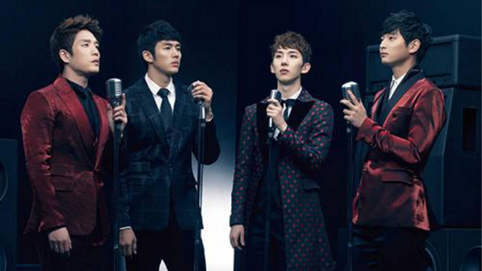 2AM ja ensimmäinen albumi Japanissa © JYP Entertainment