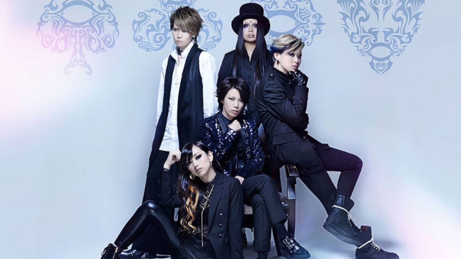 Entrevista con exist†trace © Monster's Inc. All rights reserved.