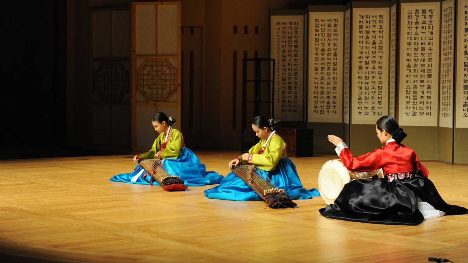 Kurkistus Korean kulttuuriin – Gugak © National Gugak Center. All rights reserved.
